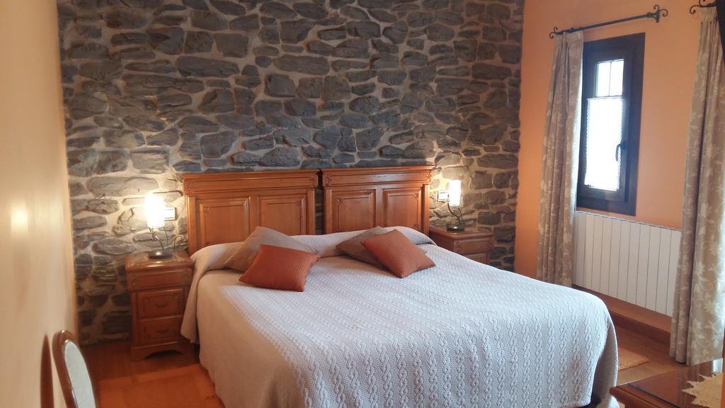 Lezamakoetxe Pension Sopuerta Buitenkant foto