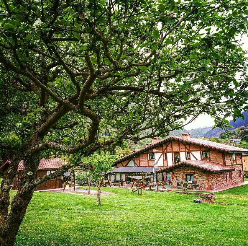 Lezamakoetxe Pension Sopuerta Buitenkant foto
